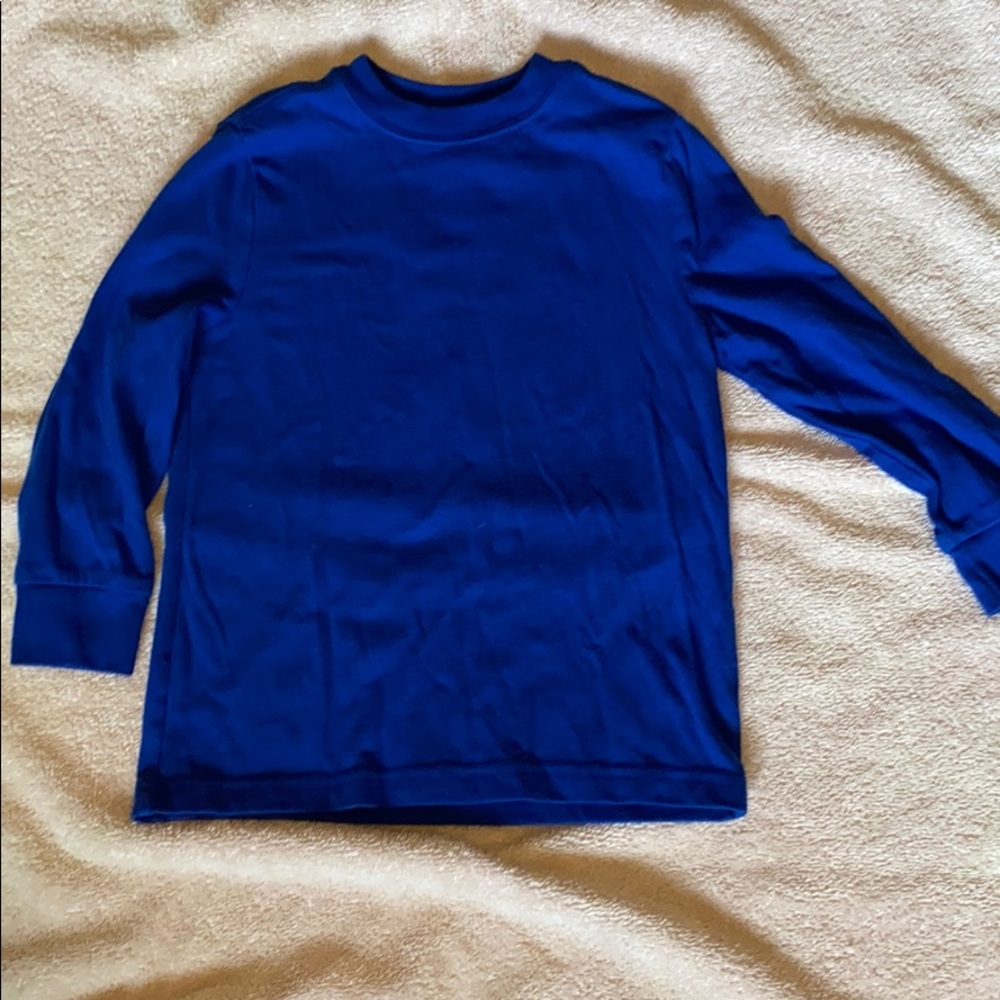 Kid’s long sleeve tshirt.